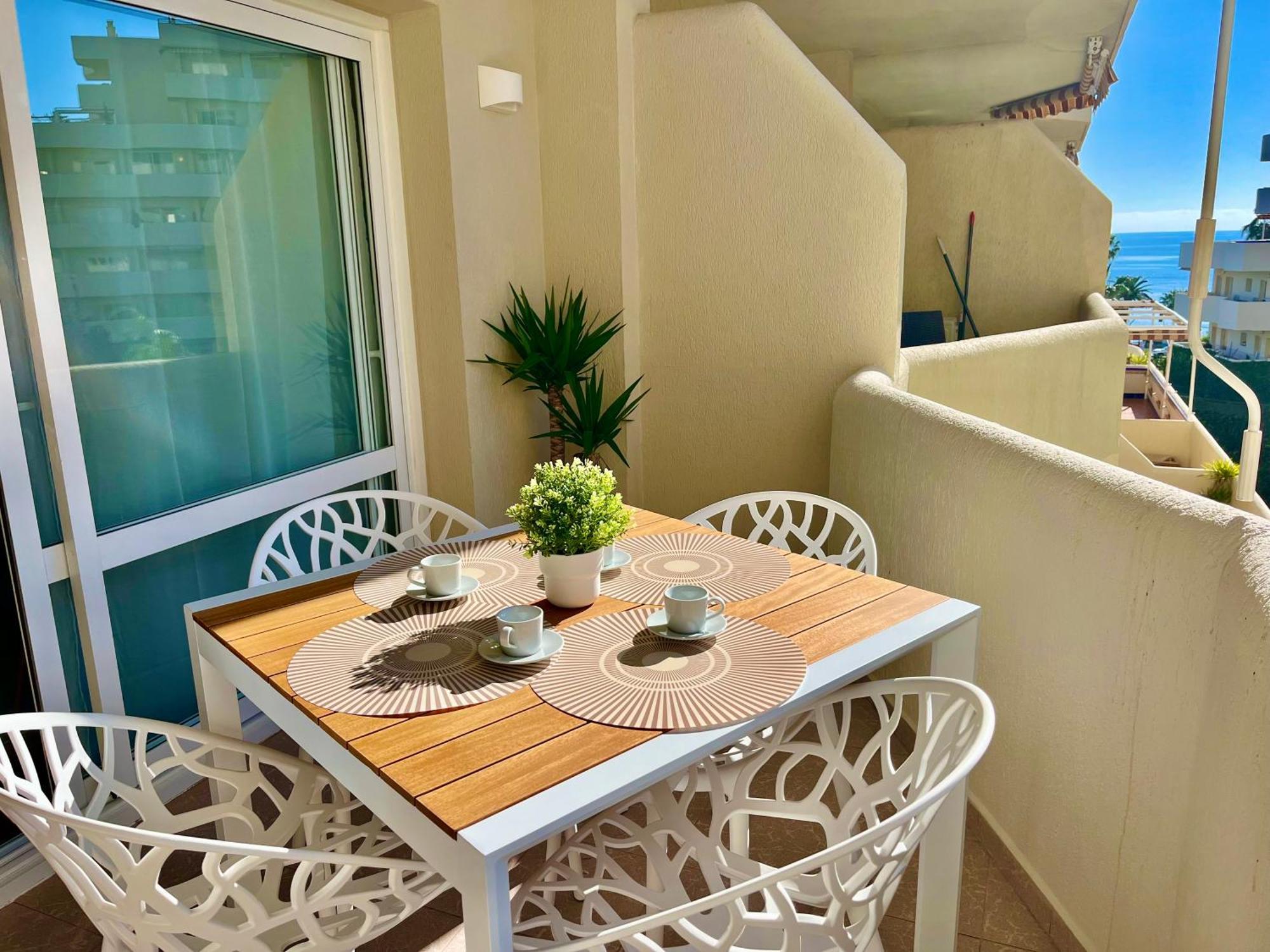 Apartment Benalbeach Zafiro By C&n Benalmadena